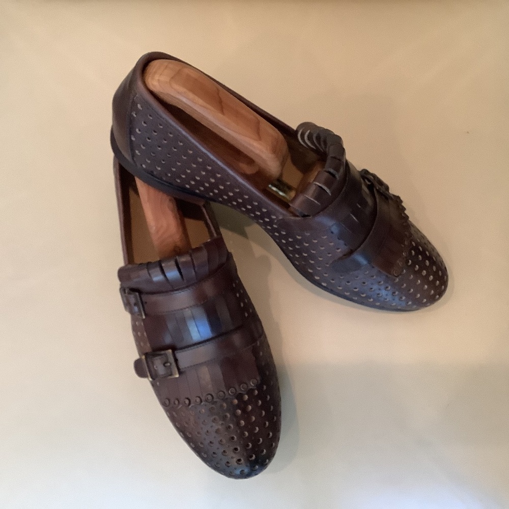 Vero Cuoio size 42 Mens loafers.